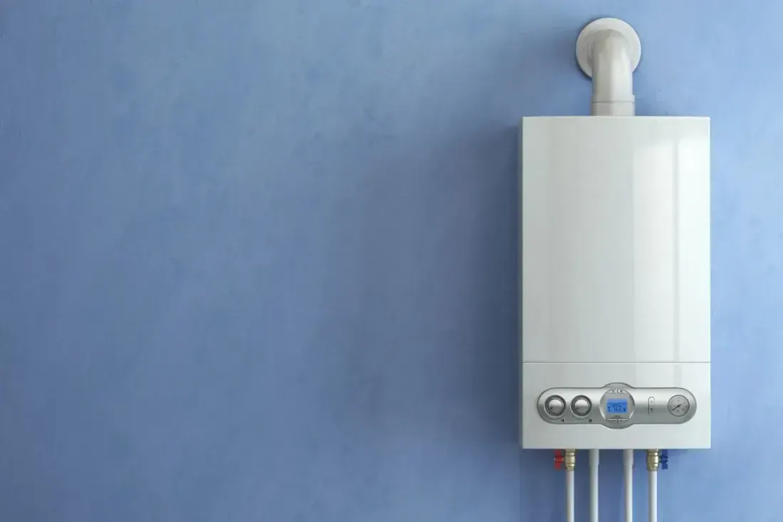 Entretien annuel et nettoyage du brûleur d'une chaudière gaz